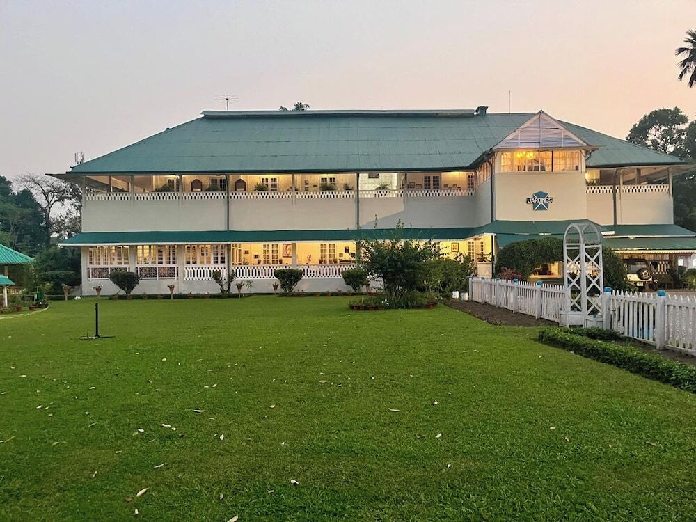 Дакшин Дхупджора: The Baradighi Bungalow - A Heritage Tea Resort