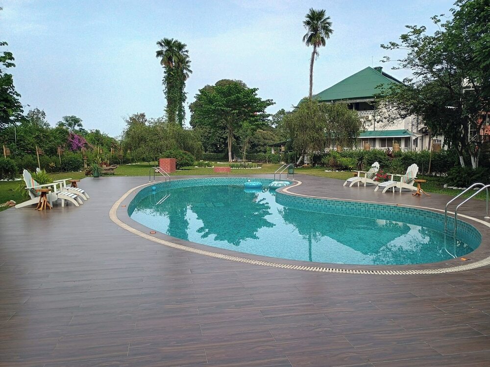 Дакшин Дхупджора: The Baradighi Bungalow - A Heritage Tea Resort