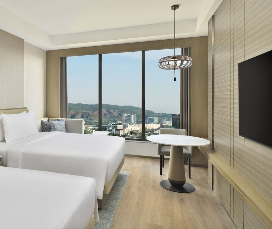 Нави-Мумбай: Navi Mumbai Marriott Hotel
