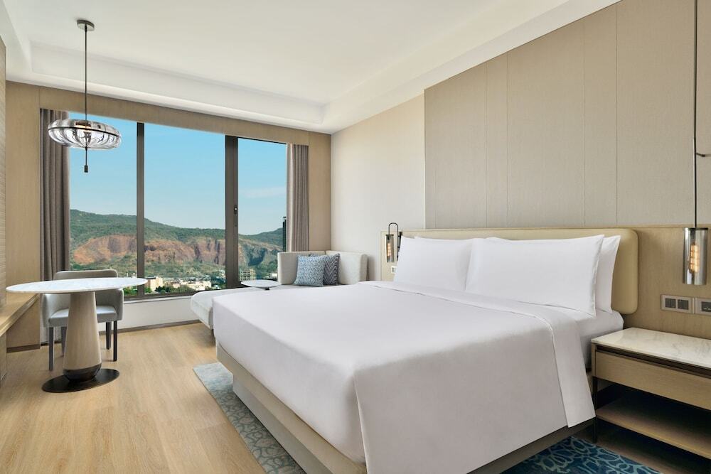 Нави-Мумбай: Navi Mumbai Marriott Hotel
