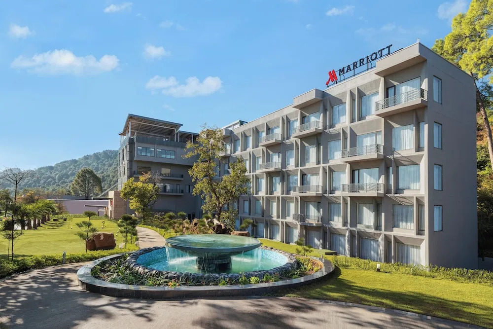 Катра: Katra Marriott Resort & Spa