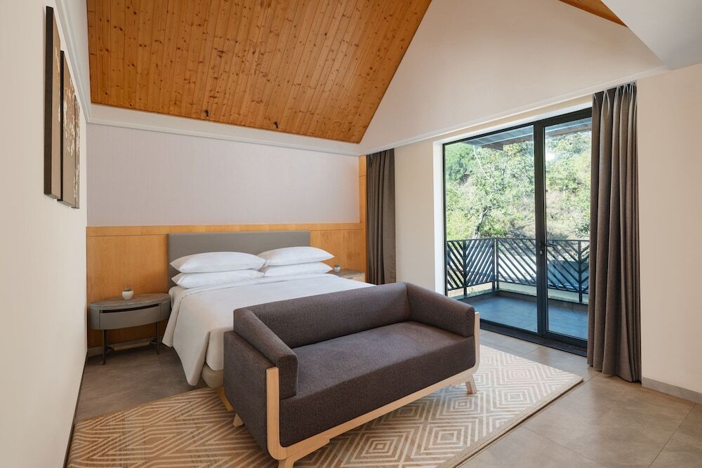 Катра: Katra Marriott Resort & Spa
