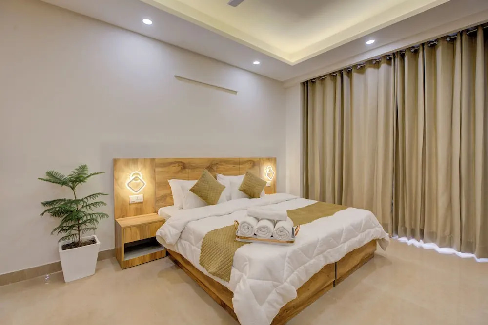 Гуруграм: The Lodgers Luxury1BHK Service Apartment