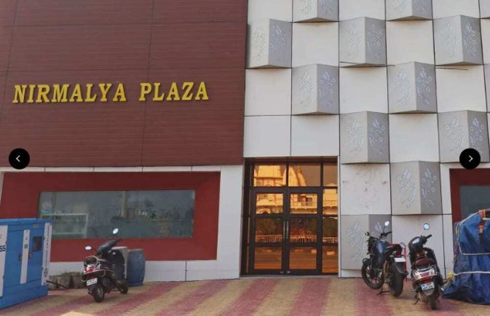 Брамапур: Nirmalya plaza