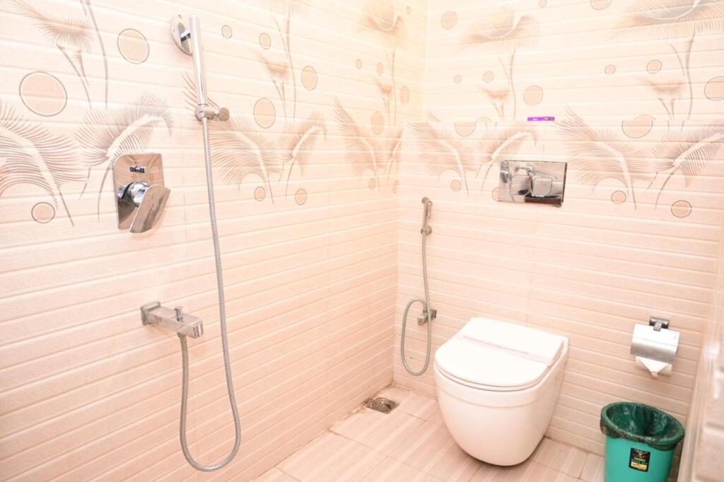 Бодх-Гая: Hotel Gm International