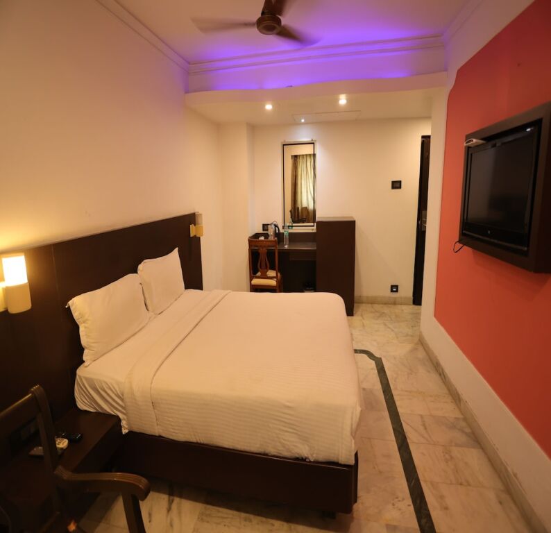 Карур: Hotel Golden Palace