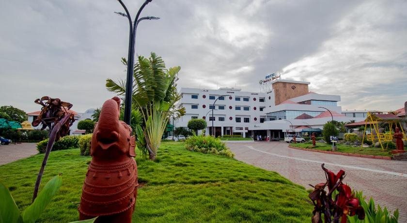 Карур: Hotel Golden Palace