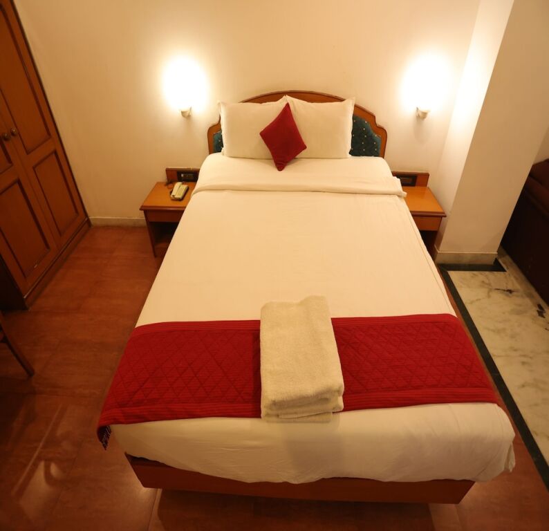 Карур: Hotel Golden Palace