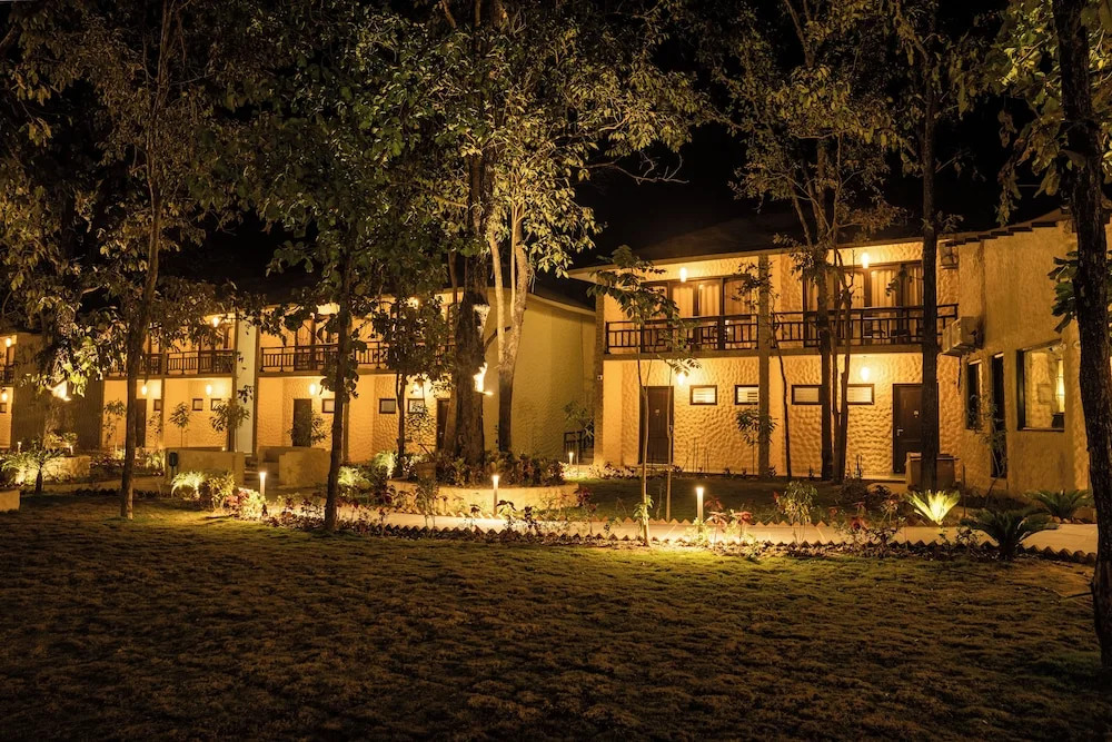 Баихар: Citrus Prime Kanha Resort and Villas