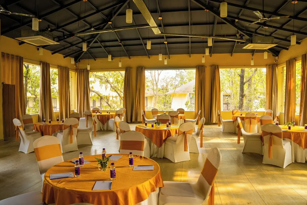 Баихар: Citrus Prime Kanha Resort and Villas