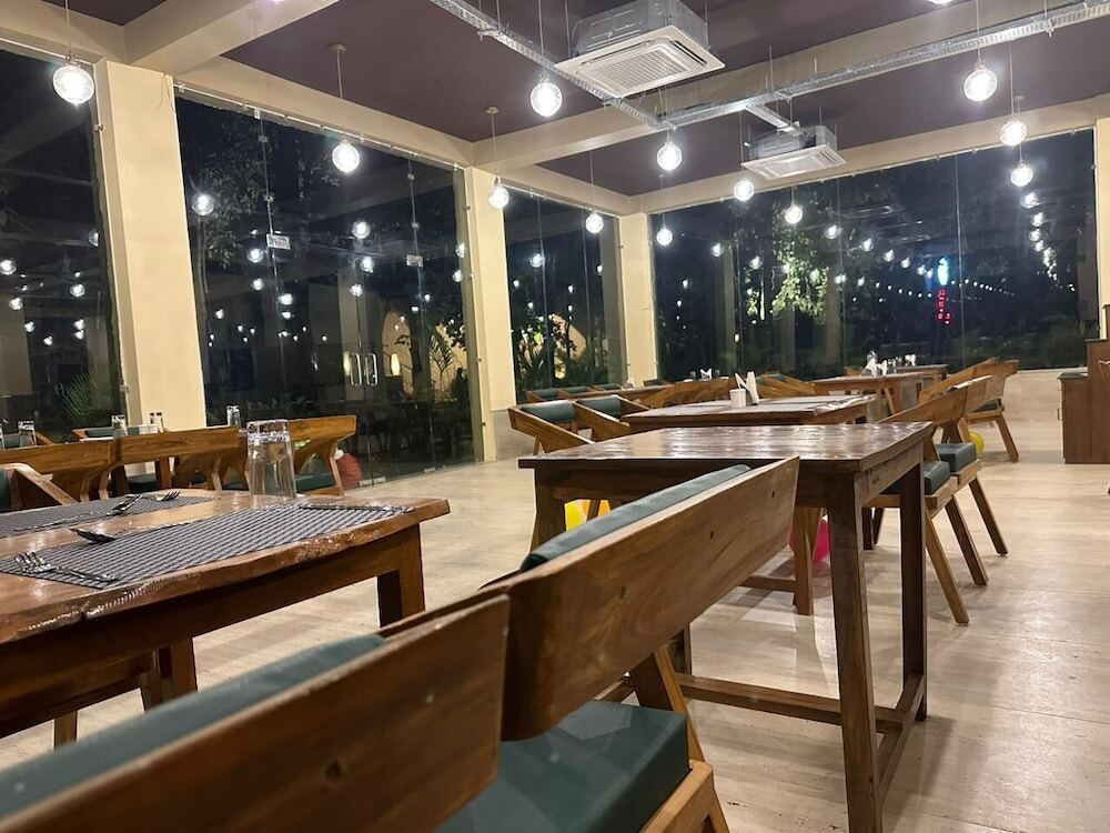 Баихар: Citrus Prime Kanha Resort and Villas