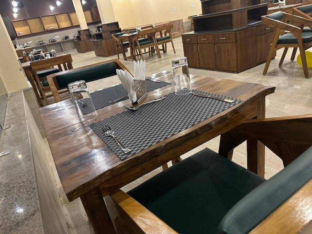 Баихар: Citrus Prime Kanha Resort and Villas