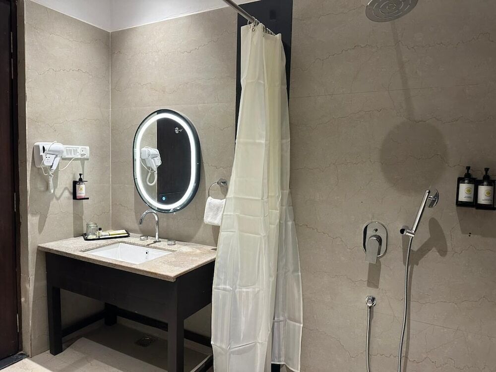 Баихар: Citrus Prime Kanha Resort and Villas