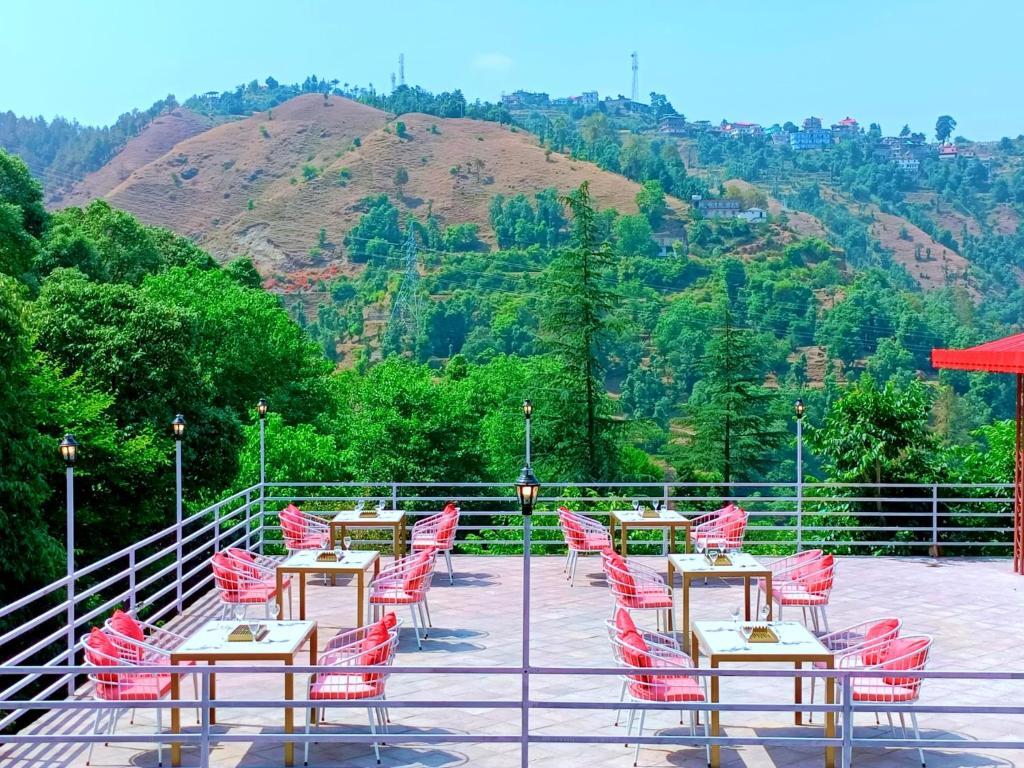 Шимла: Aaroham Resorts Shimla