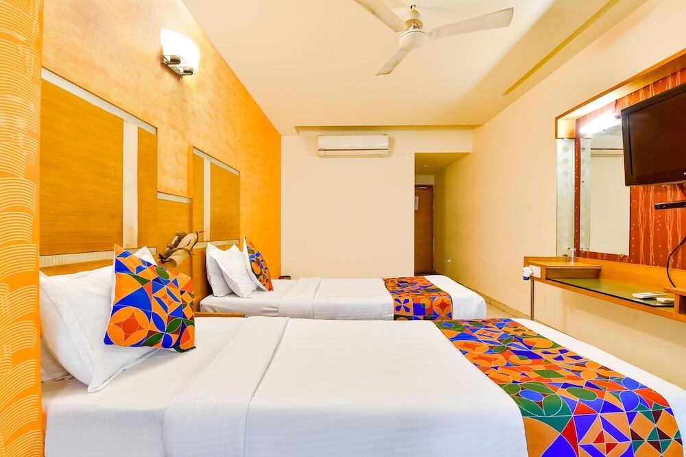Ахмедабад: Fabhotel Kadamb Inn
