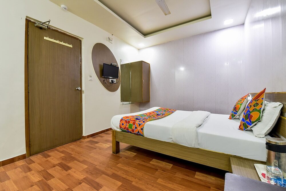 Ахмедабад: OYO Rooms Prahlad Nagar Garden