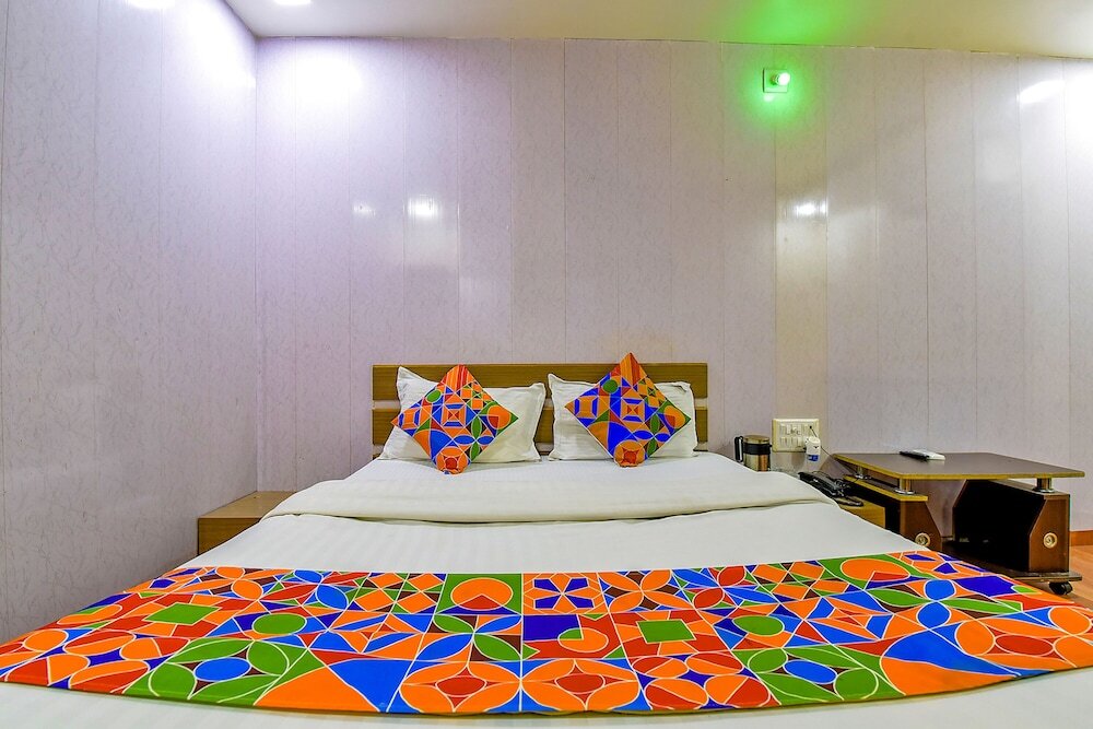 Ахмедабад: OYO Rooms Prahlad Nagar Garden