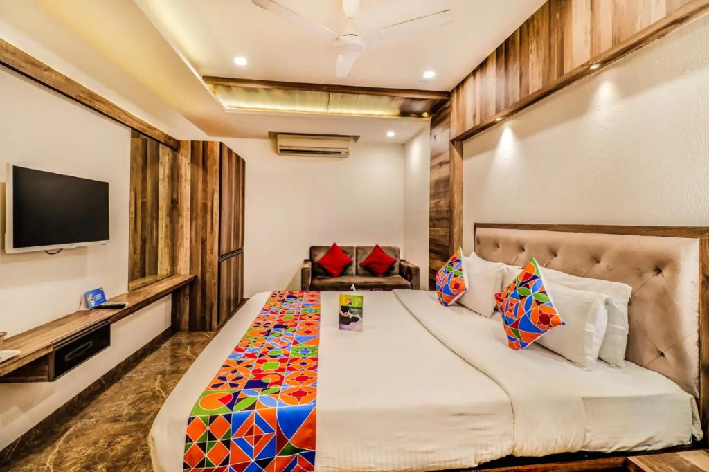 Ахмедабад: Fabhotel Summit Star