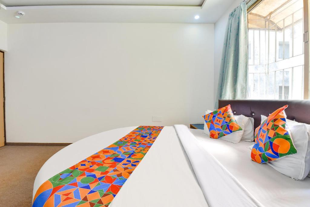 Ахмедабад: Fabhotel Raj Ratna