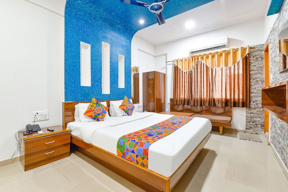 Ахмедабад: Fabhotel Raj Ratna