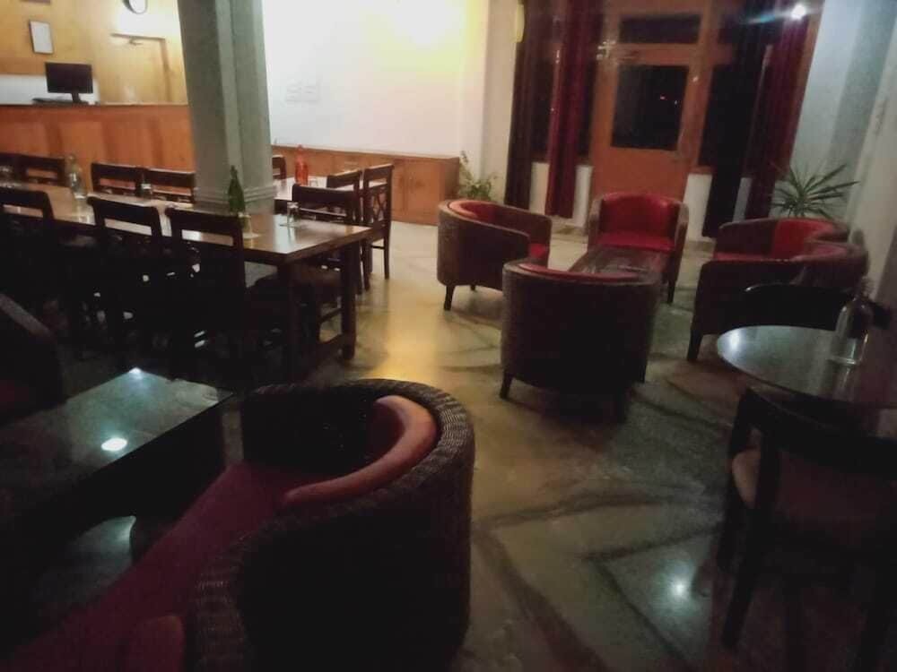 Кангра: Hotel Sunshine Dharamshala