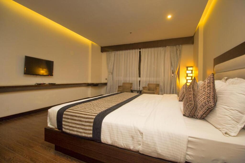 Дарджилинг: Summit Montana Suites & Spa