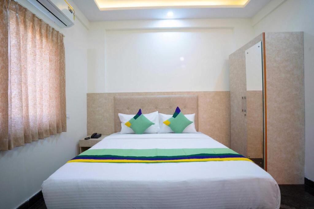Бангалор: Treebo Trend Galaxy Kings Suites