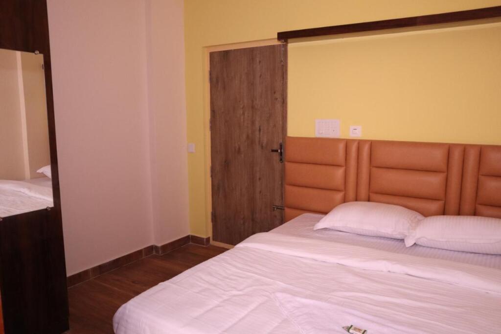 Бангалор: Smilestay Karanji Paradise