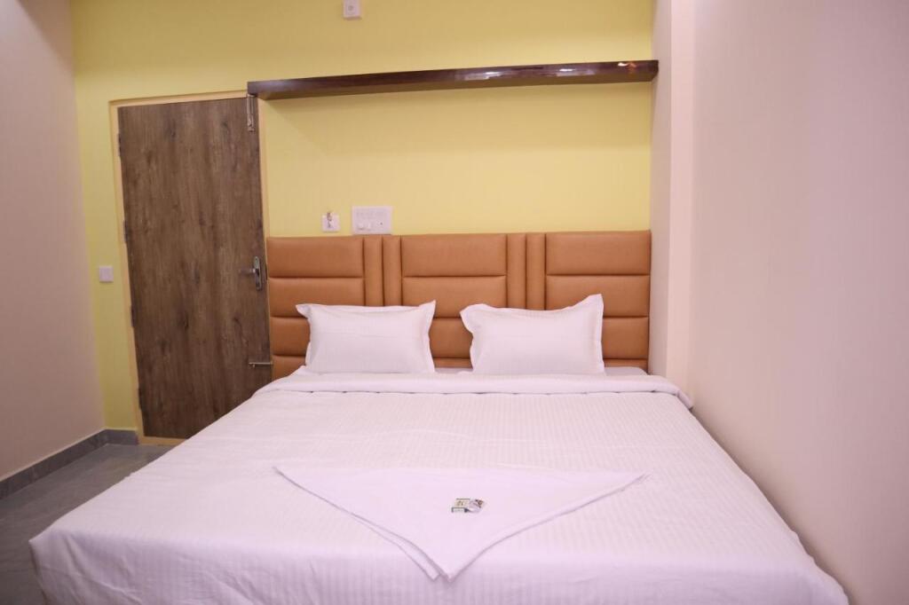Бангалор: Smilestay Karanji Paradise