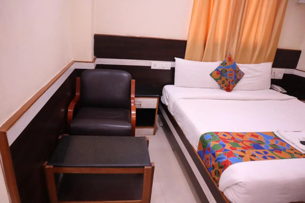 Бангалор: Smilestay Sairam Residency