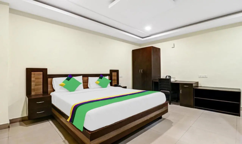 Бангалор: Smile Stay Hotel Millennium Plaza
