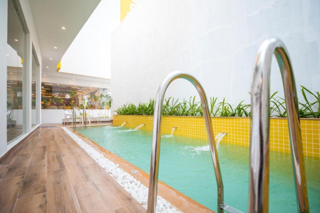 Бангалор: Bloom Hub - ORR Marathahalli