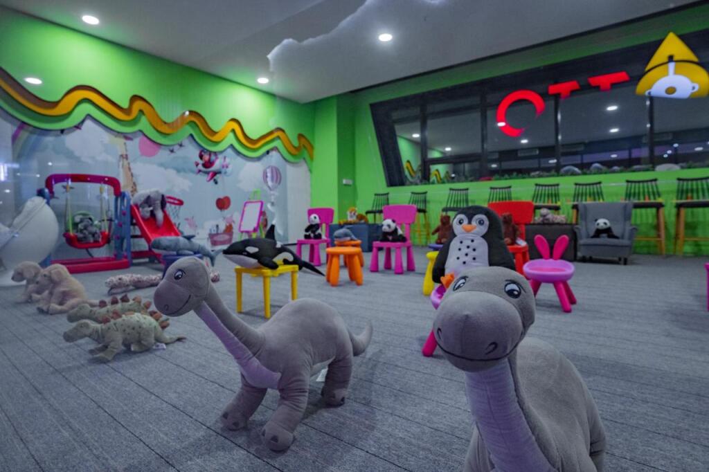 Бангалор: Essotto Recreation Hub