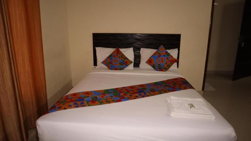 Бангалор: Smile Stay Sri Sai Ram Suites