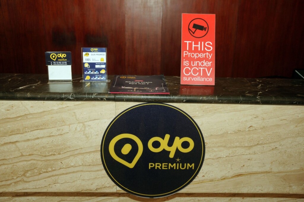 Коимбатур: OYO Premium Avinashi Road Hope College
