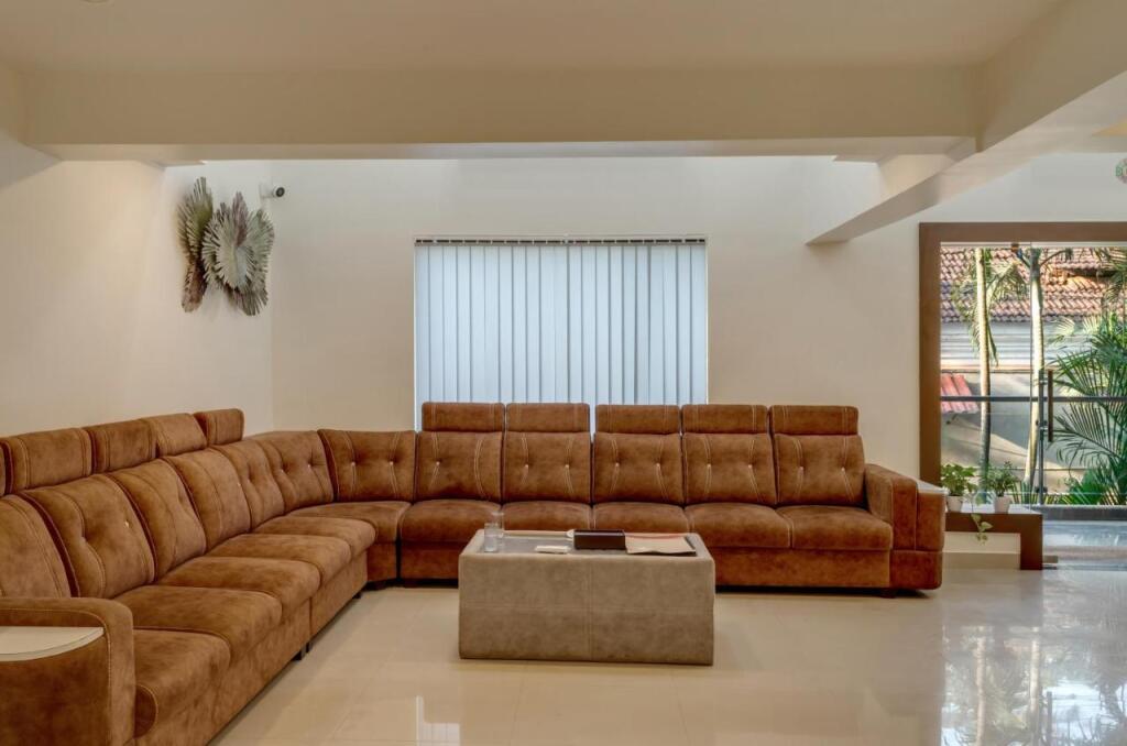 Калангут: La Baga Beach Hotel by Orion Hotels