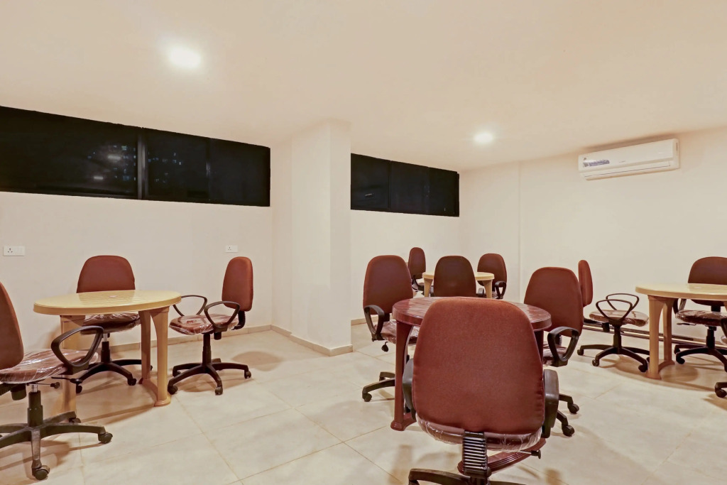 Бангалор: Capital O 700980 Tierra Woods Manyata