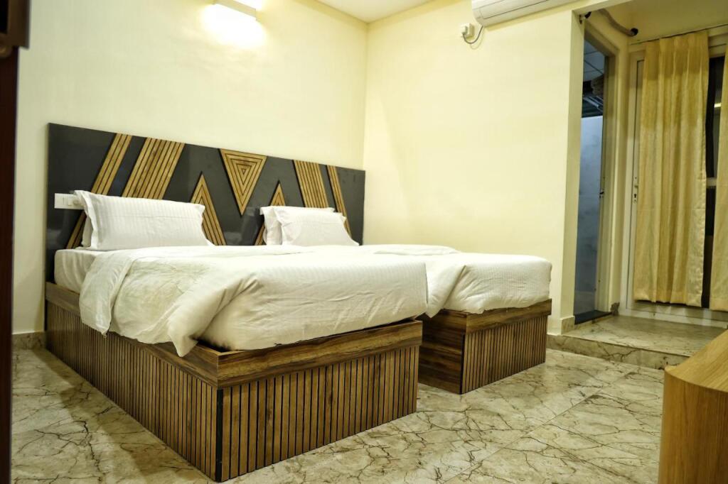 Бангалор: Hotel Aaryan Comforts
