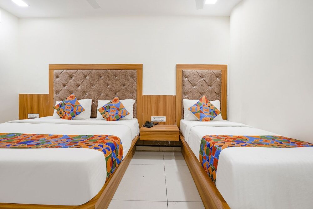 Ахмедабад: Fabhotel Silver Inn