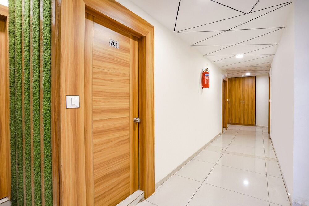 Ахмедабад: Fabhotel Silver Inn