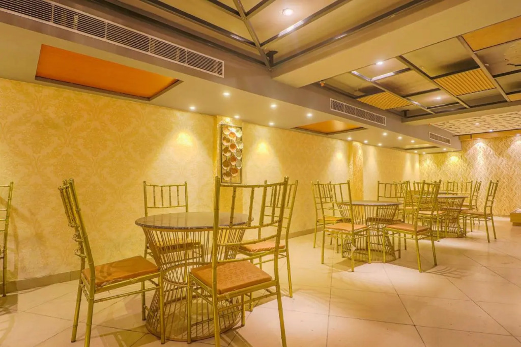 Амритсар: FabHotel Apple Tree