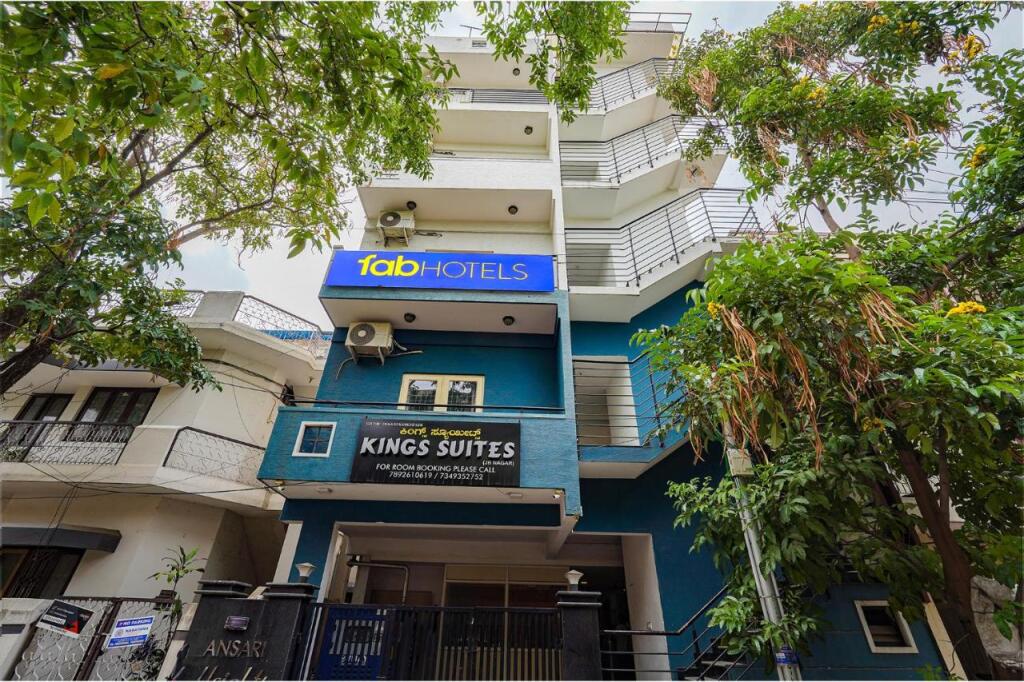 Fabexpress Kings Suites — фото 1