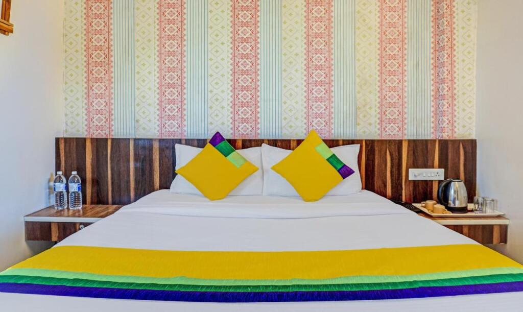 Барамати: Treebo Trip Swara Residency