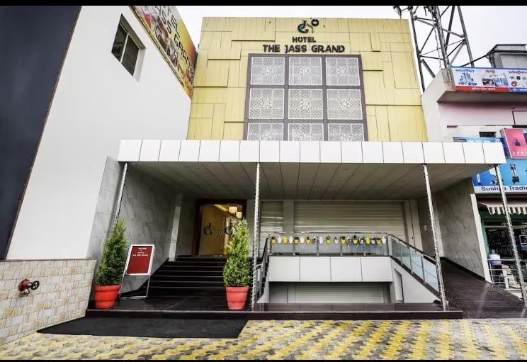 Барейлли: Hotel The Jass Grand