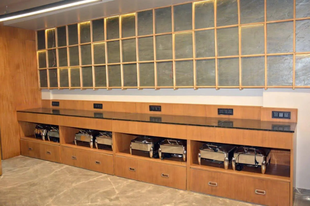 Бхопал: Playotel Inn Aria