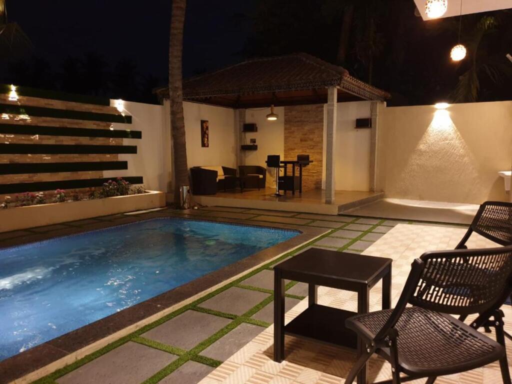 Эроде: D'WAYFARER INN Resort Erode