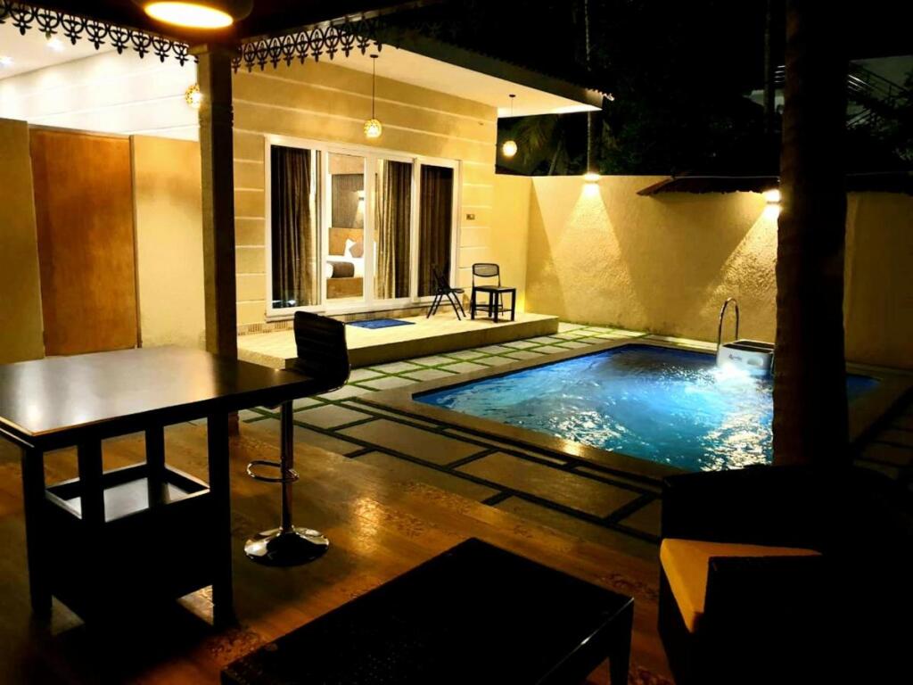 Эроде: D'WAYFARER INN Resort Erode