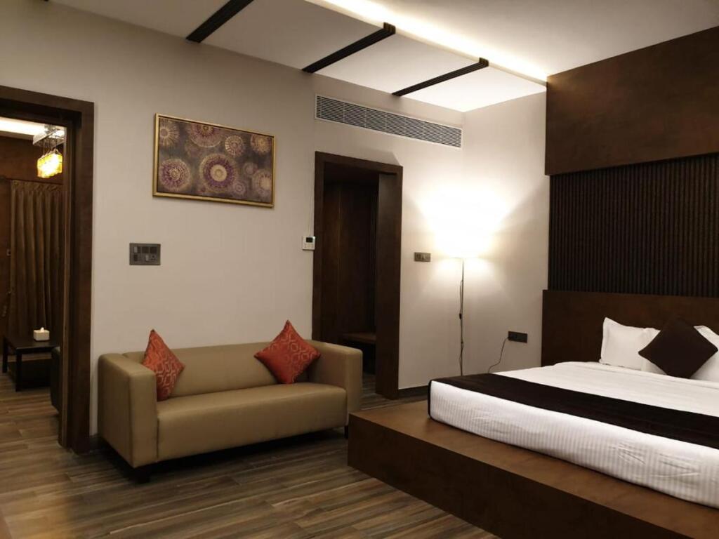 Эроде: D'WAYFARER INN Resort Erode