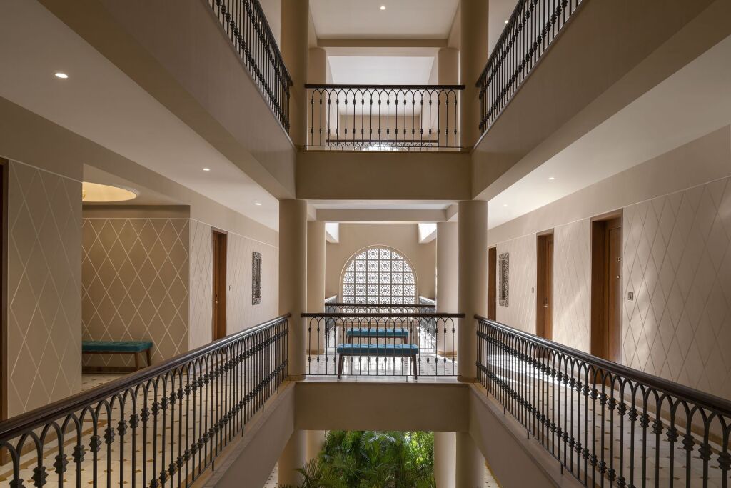 Бхудж: Hotel Time Square Club Resort & Spa