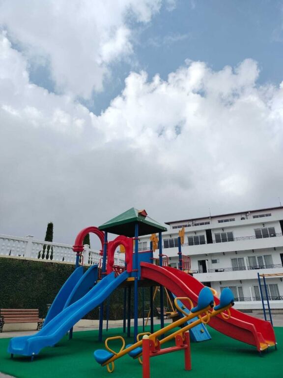 Шиллонг: Windermere Hotel